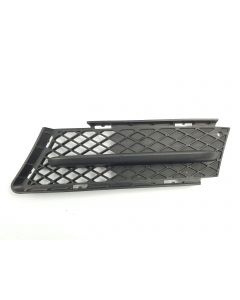 E90 Front Grill with Moulding  LHS 2005-2008