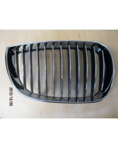 E87 Kidney Grill RHS (Chrome) 2004-2008