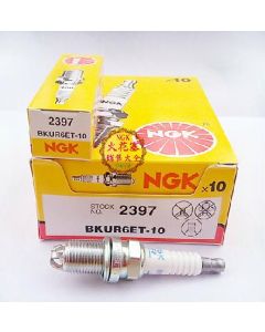 GOLF 4/5 PLUG SET NGK-BKUR6ET-10 (Set of 4)