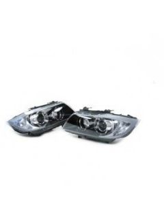 E90 Headlight Set 2005-2007  ( Non Xenon )