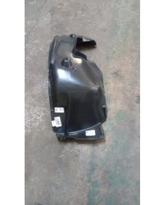 E87 F.FENDER LINER R.LH 04-10