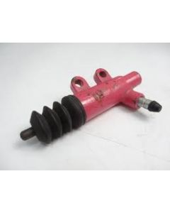 TOYOTA HILUX HIACE 4Y CLUTCH SLAVE CYLINDER